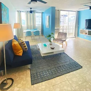 Pool Beachfront 2 Bedroom Condado San Juan